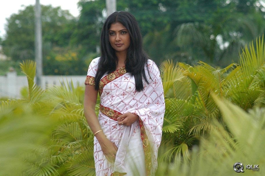 Kamalinee-Mukhejee